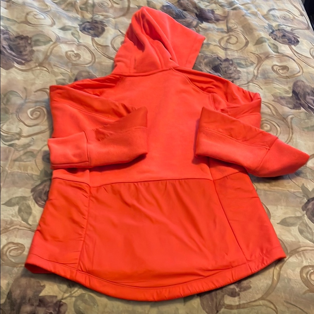 Under Armour Hoodie - Picture 4 of 5
